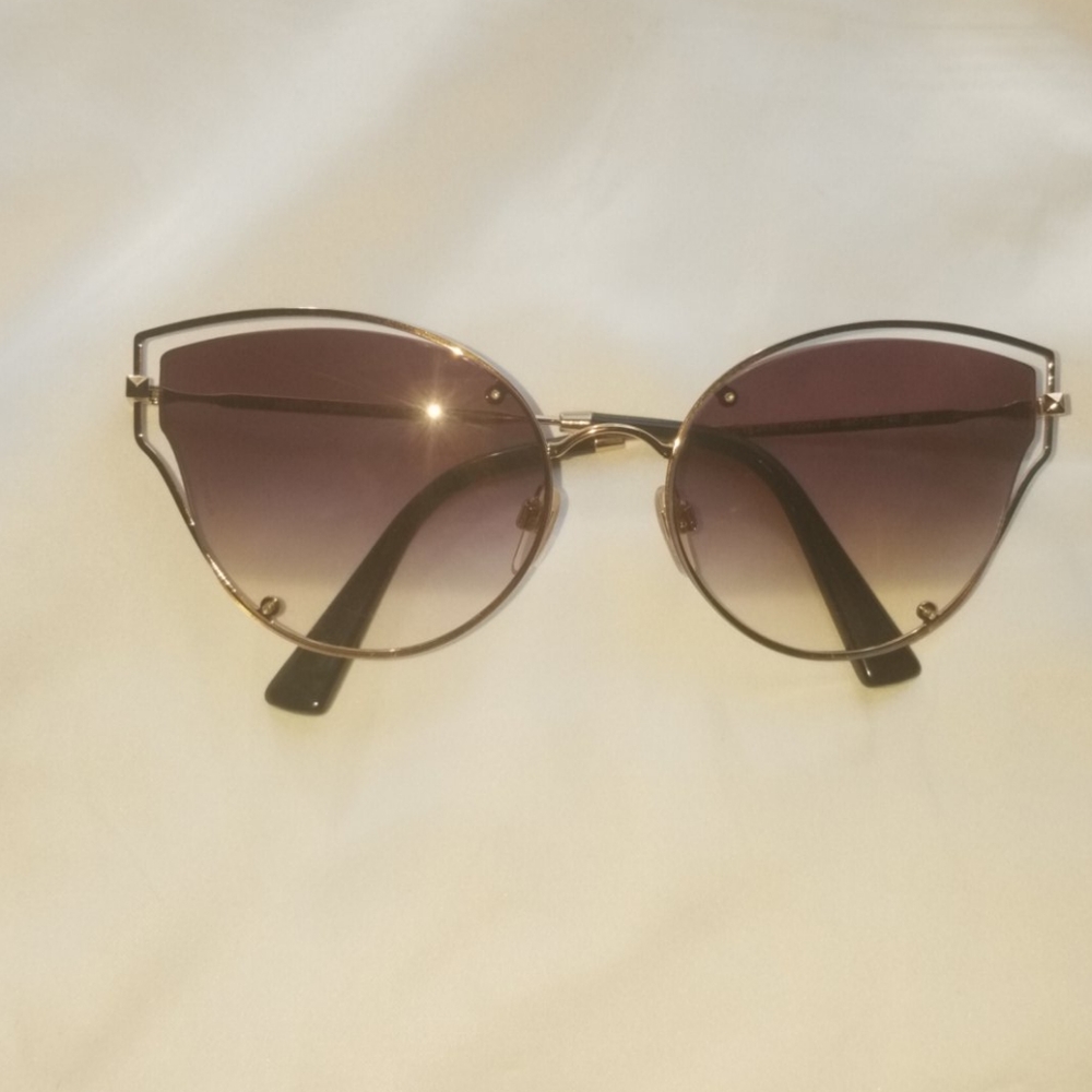 Authentic Valentino (VA2015) sunglasses.
